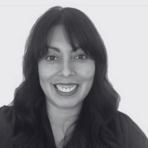 Dr Christine Levinson